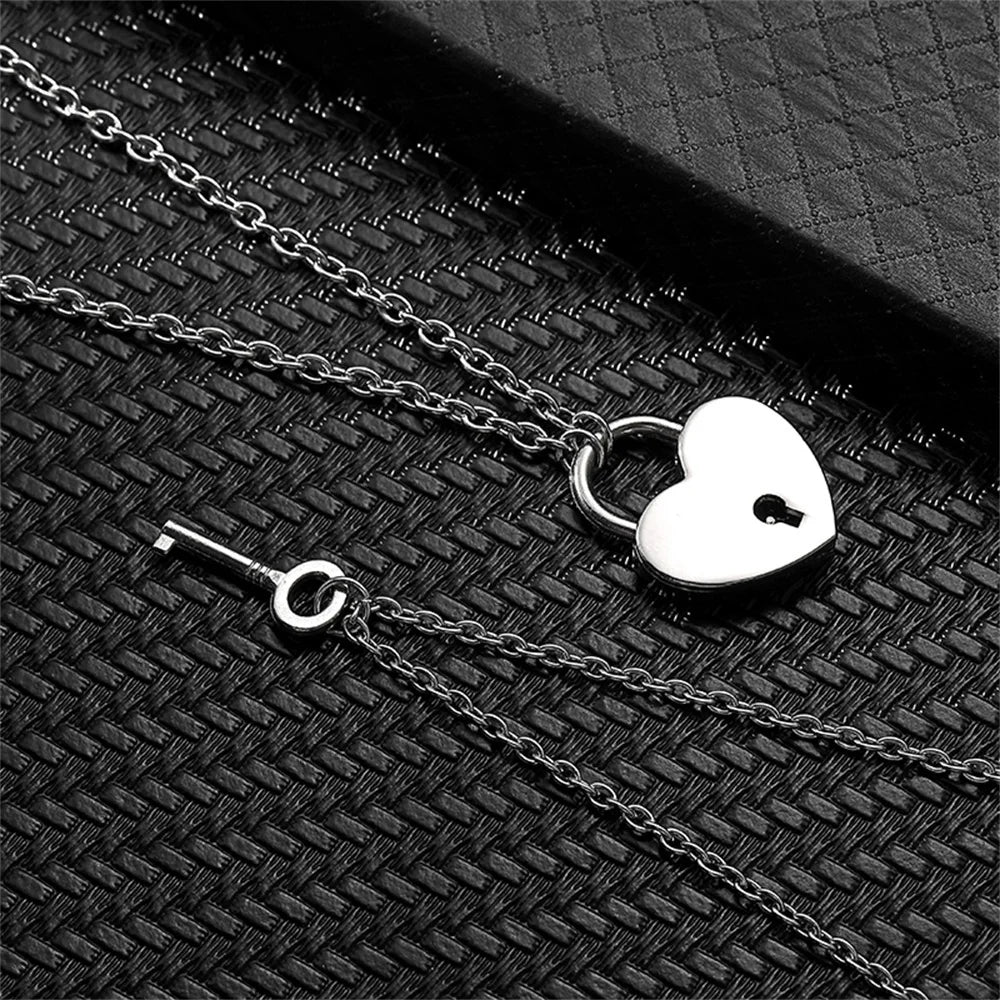 Key to My Heart Couples Necklace Set
