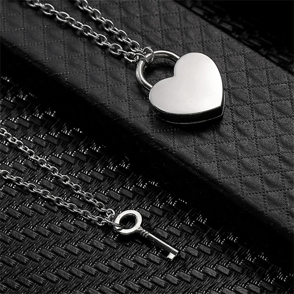 Key to My Heart Couples Necklace Set